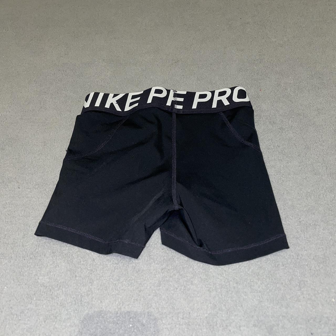 xs nike pro shorts
