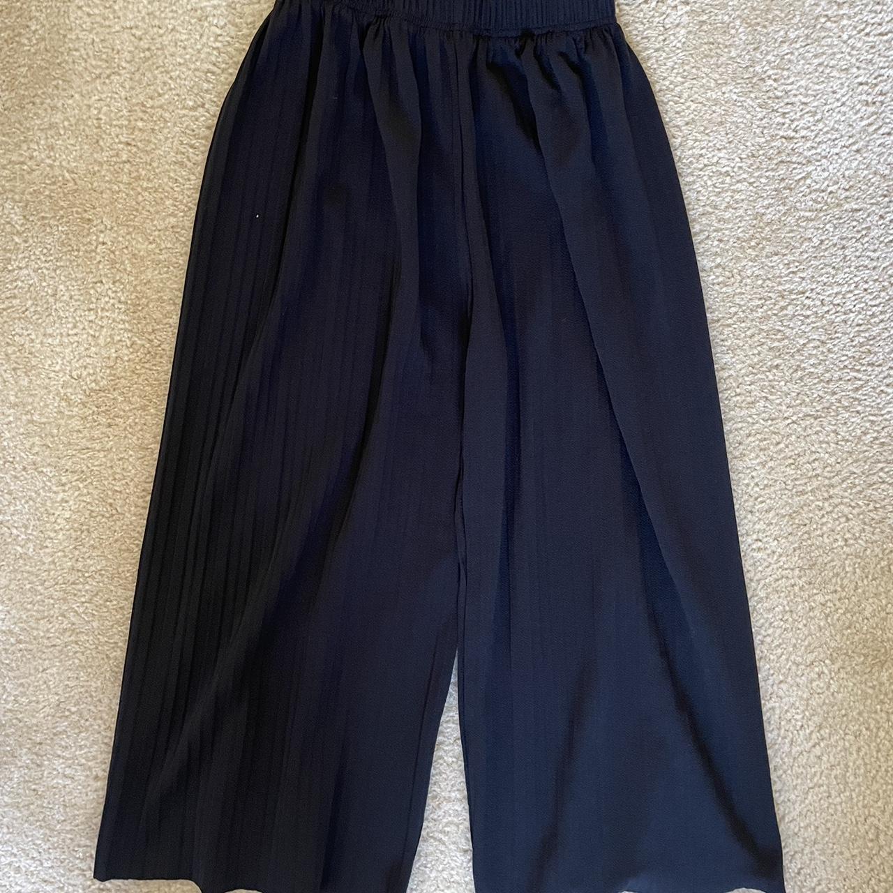 Oak + Fort Women's Black Trousers | Depop