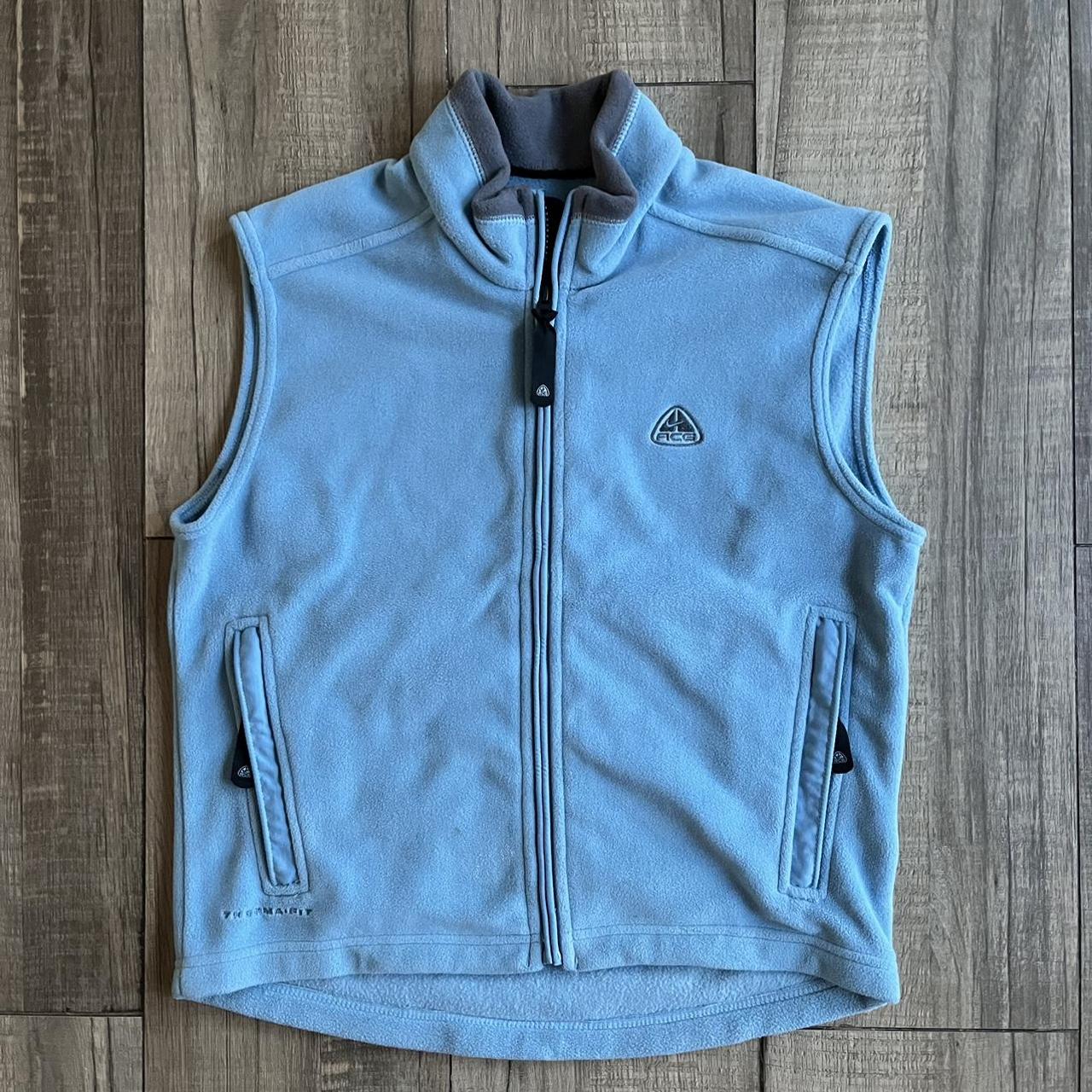acg vest black
