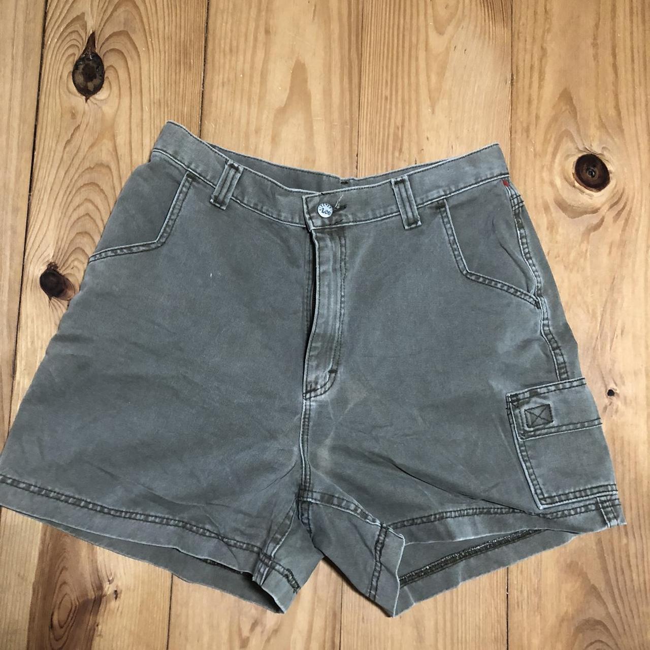 Lee riveted cargo shorts one cargo pocket vintage... - Depop