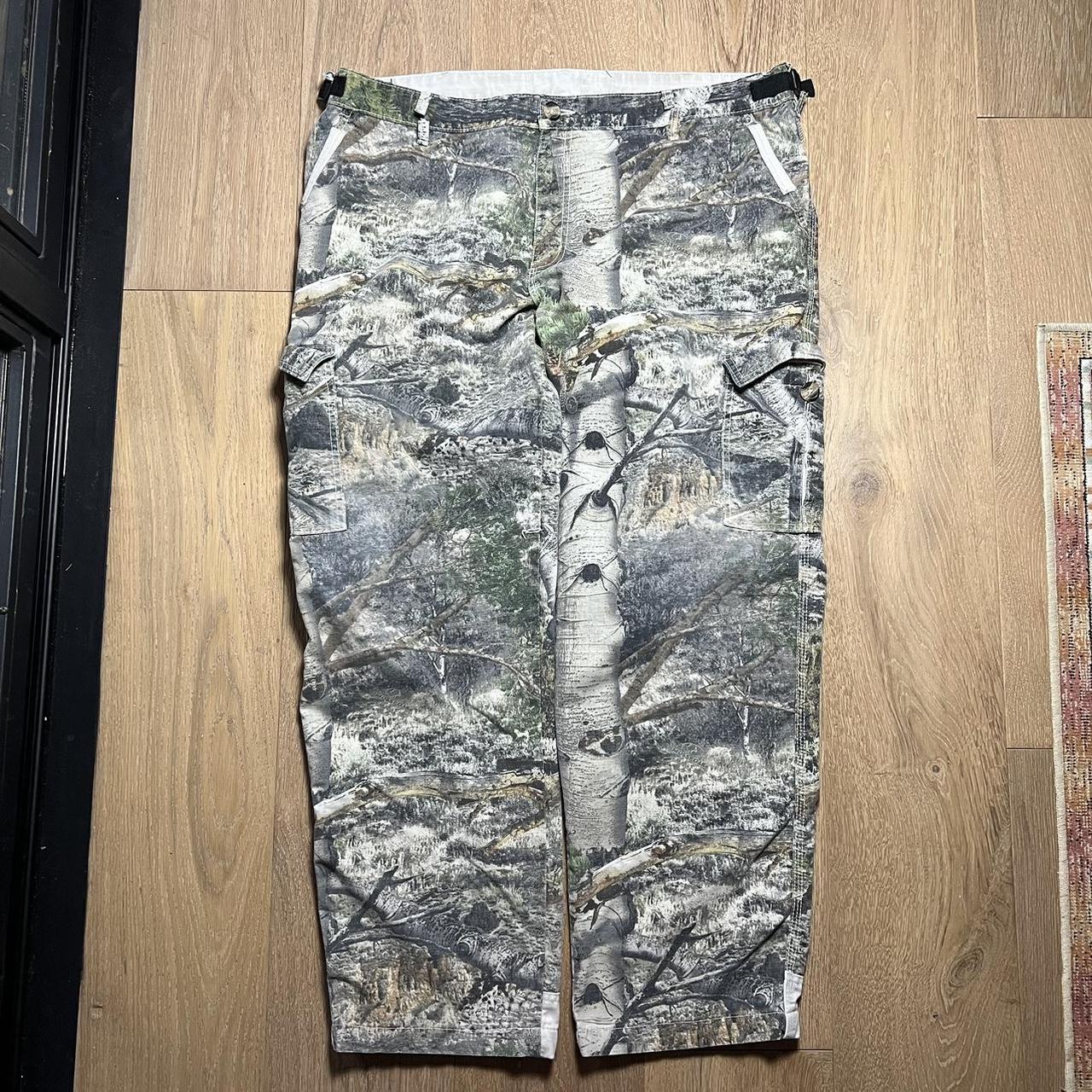 Camouflage cargo pants - adjustable waist -size L... - Depop