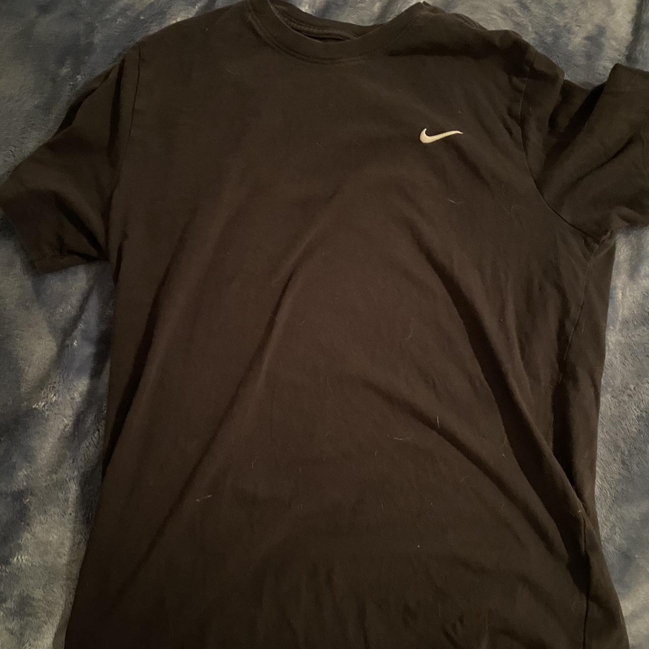 mens nike black shirt