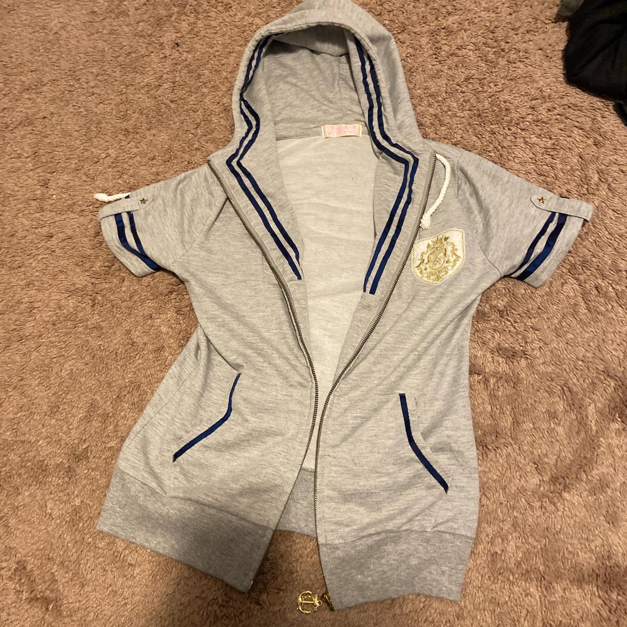 Tralala | New & Secondhand Fashion | Depop