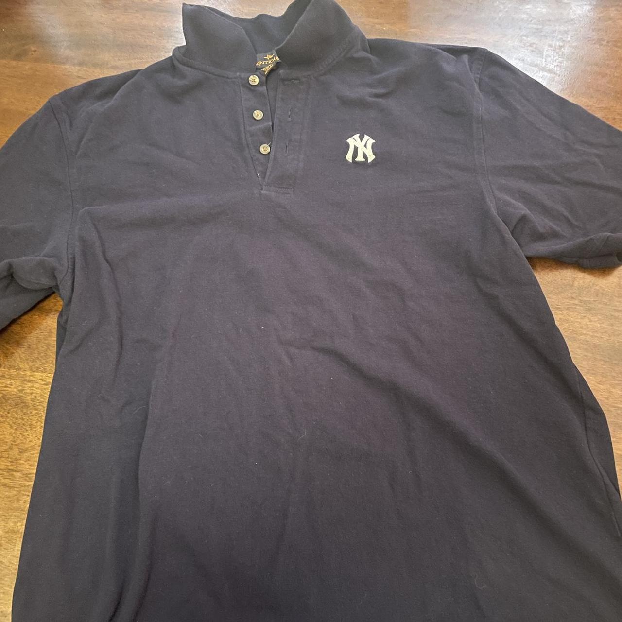 Nike New York Yankees polo Navy with Yankees - Depop