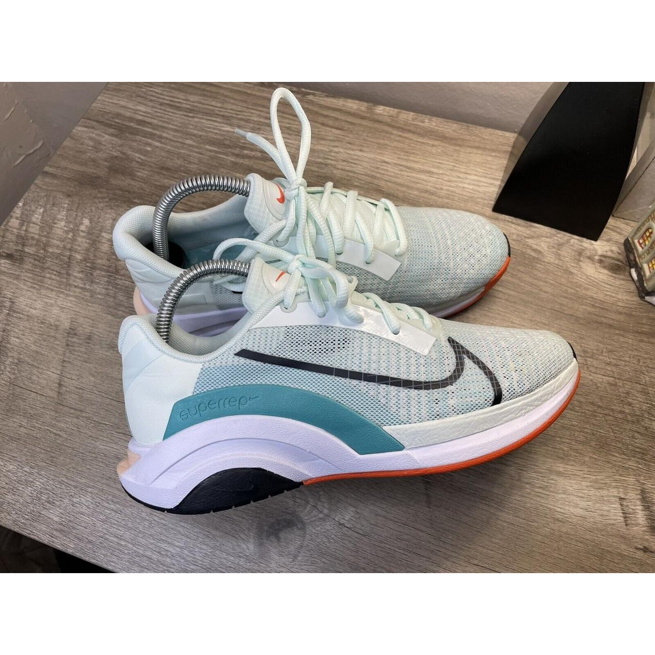 nike performance zoom superrep surge