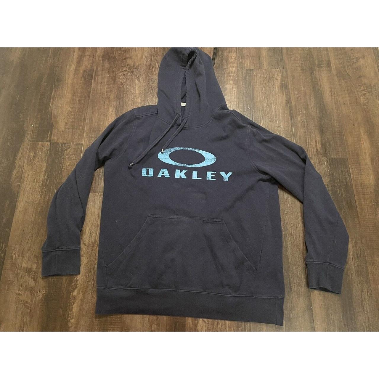 Oakley hot sale hooded sweatshirt