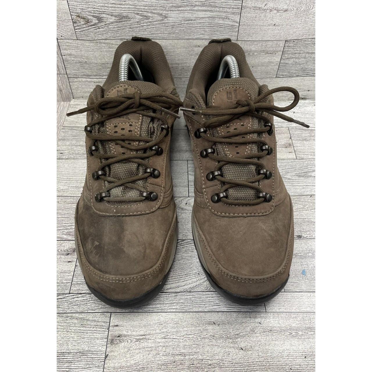 New Balance 955 Women's Gore-Tex Hiking Trail Shoes... - Depop