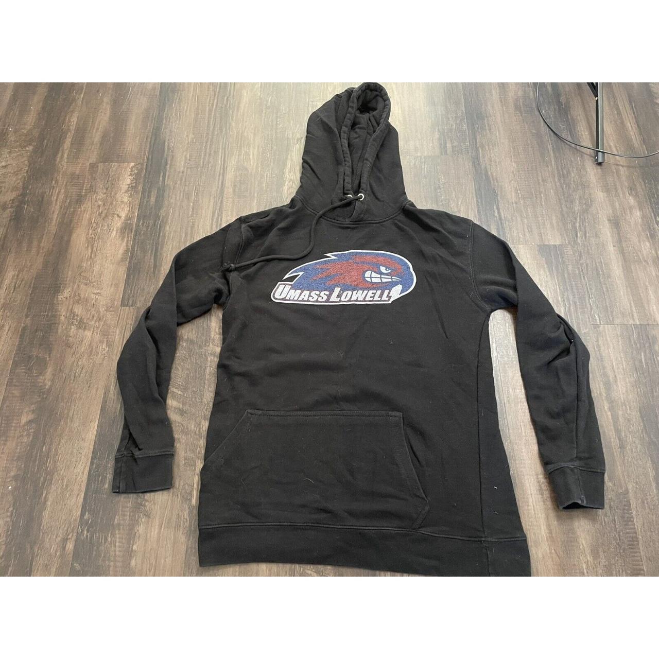 UMASS Hoodie Mens University Amherst Massachusetts... - Depop