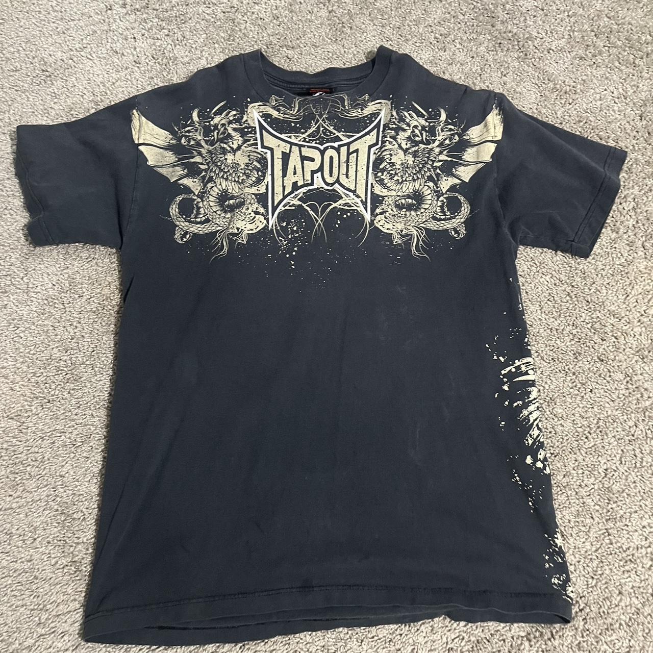 Sick dragon Tapout shirt L Dm for questions Msg me... - Depop