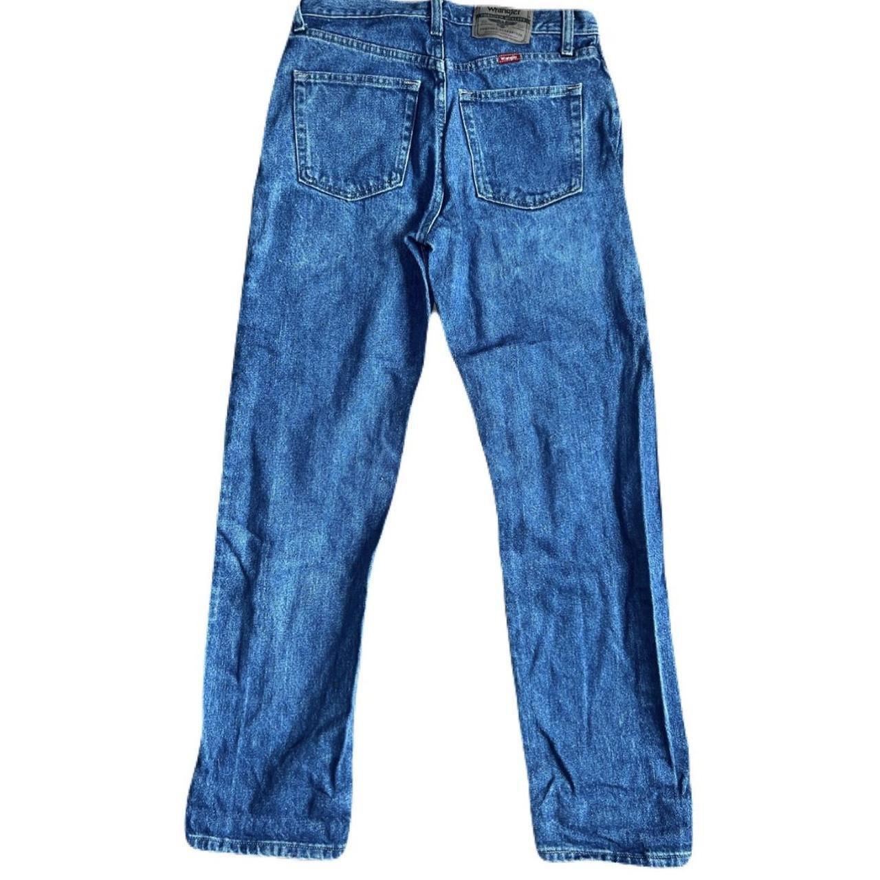 item listed by ezibelly
