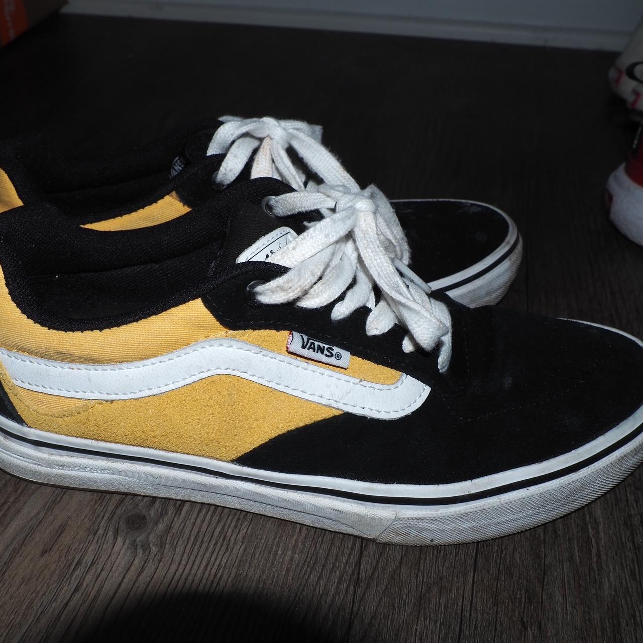 item listed by vintageskaterwear
