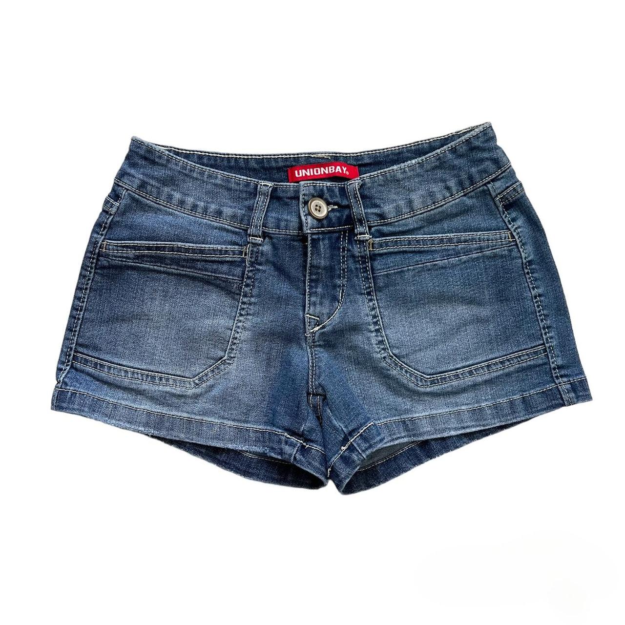 Vintage Y2K Union Bay denim shorts Size... Depop
