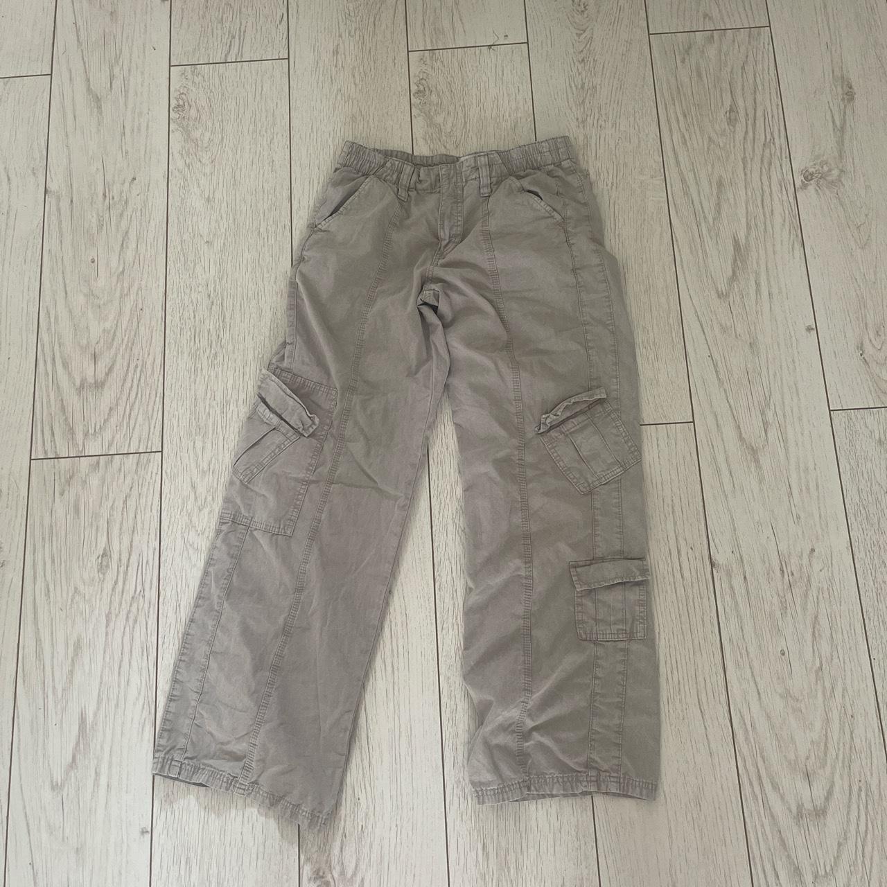 BDG urban outfitters grey cargo low rise pants, xs,... - Depop