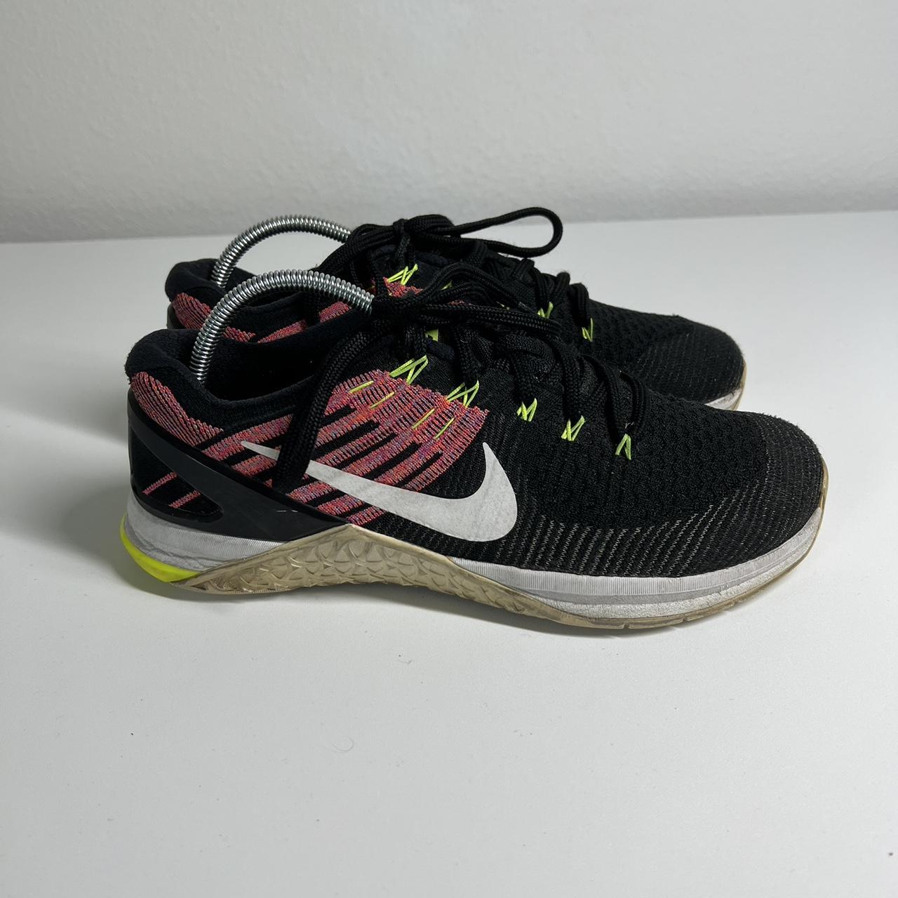 womens nike metcon dsx