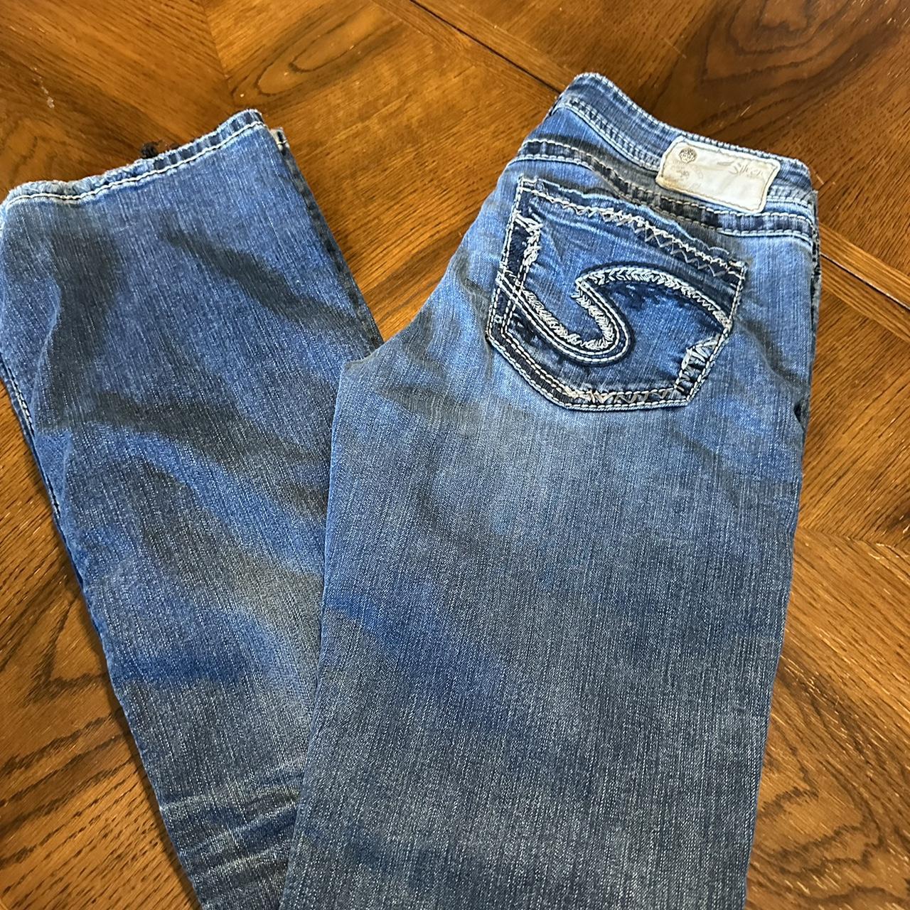 Silver suki jeans 28x33 Used condition! - Depop