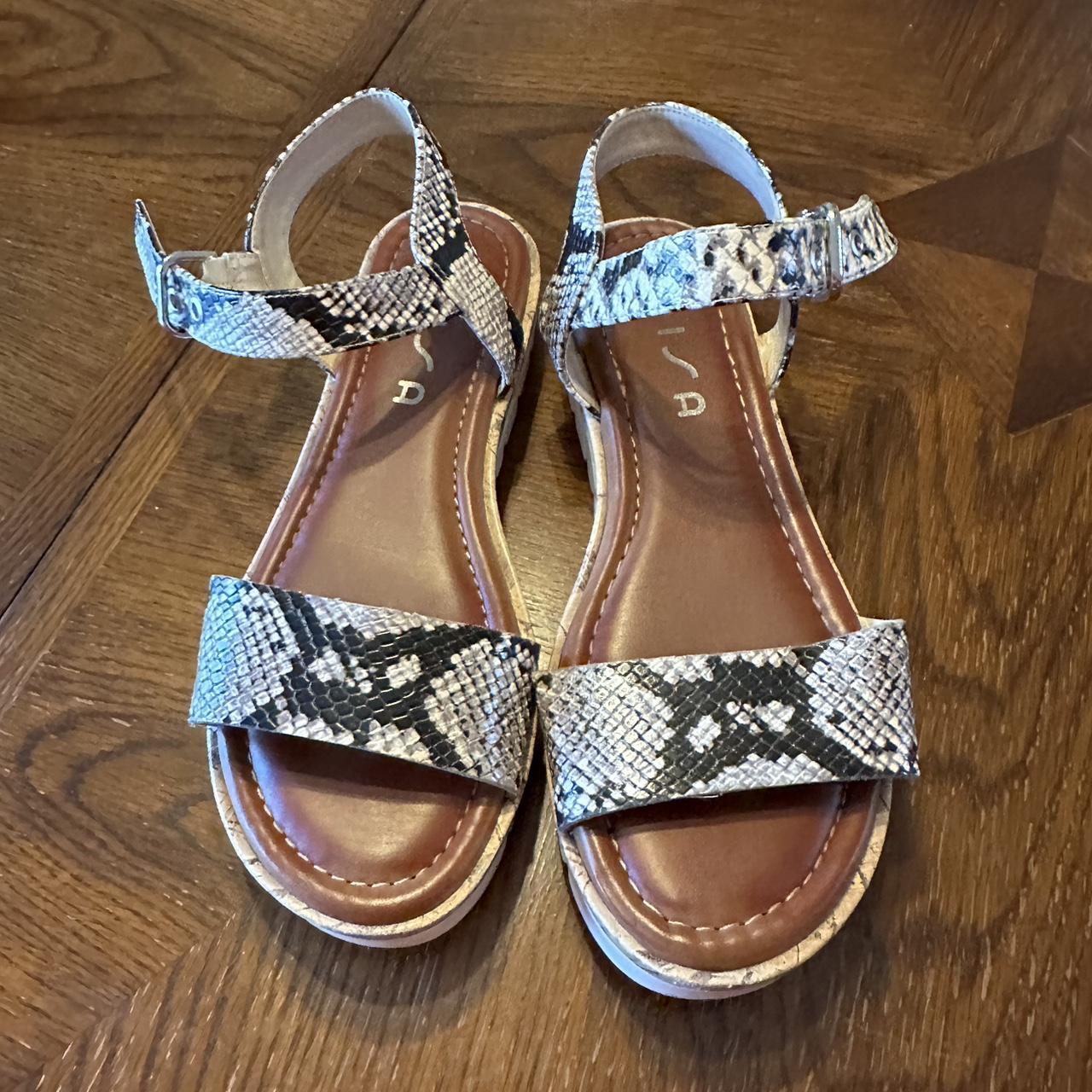 unisa silver sandals
