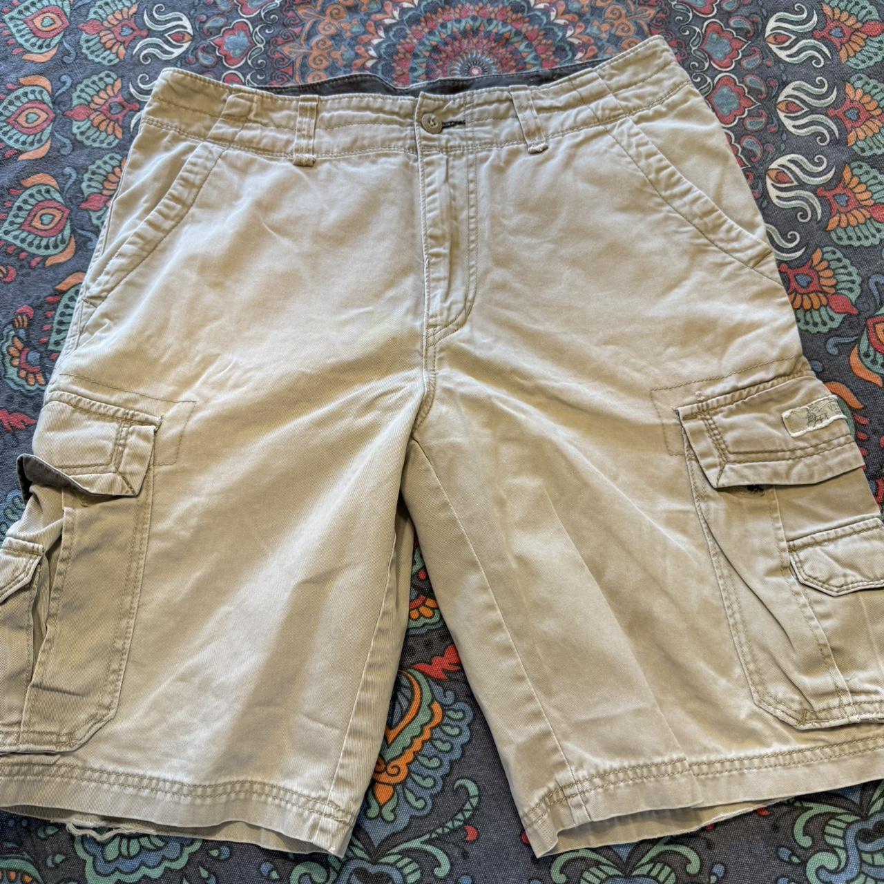 item listed by shopsellship
