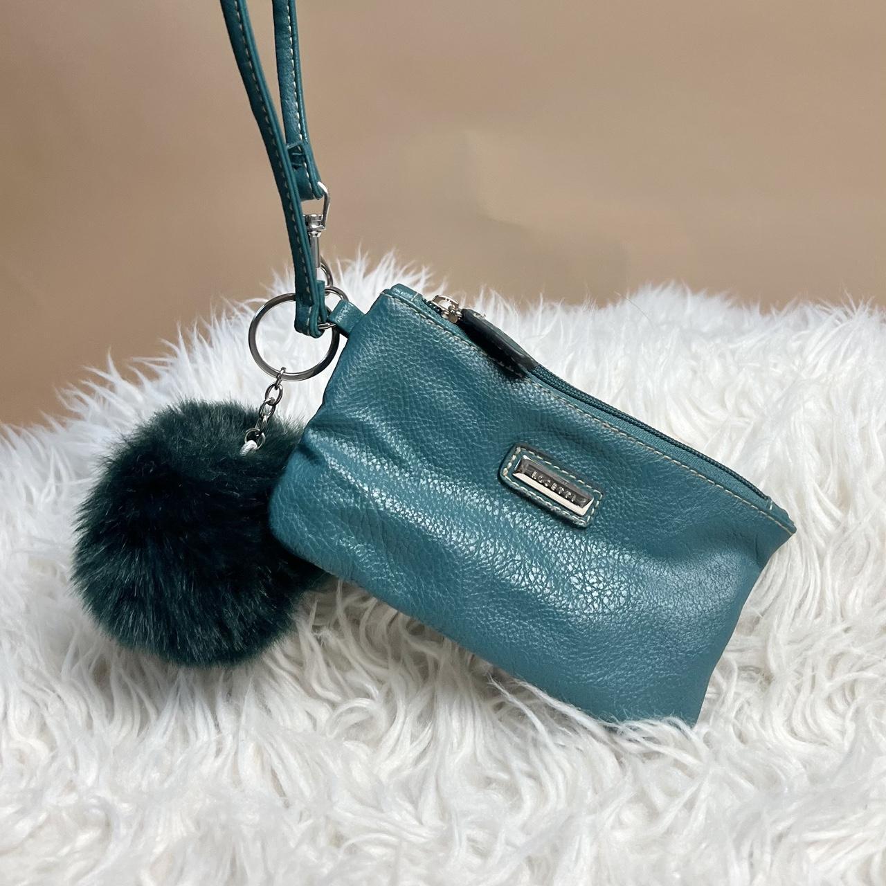 Rosetti wristlet store