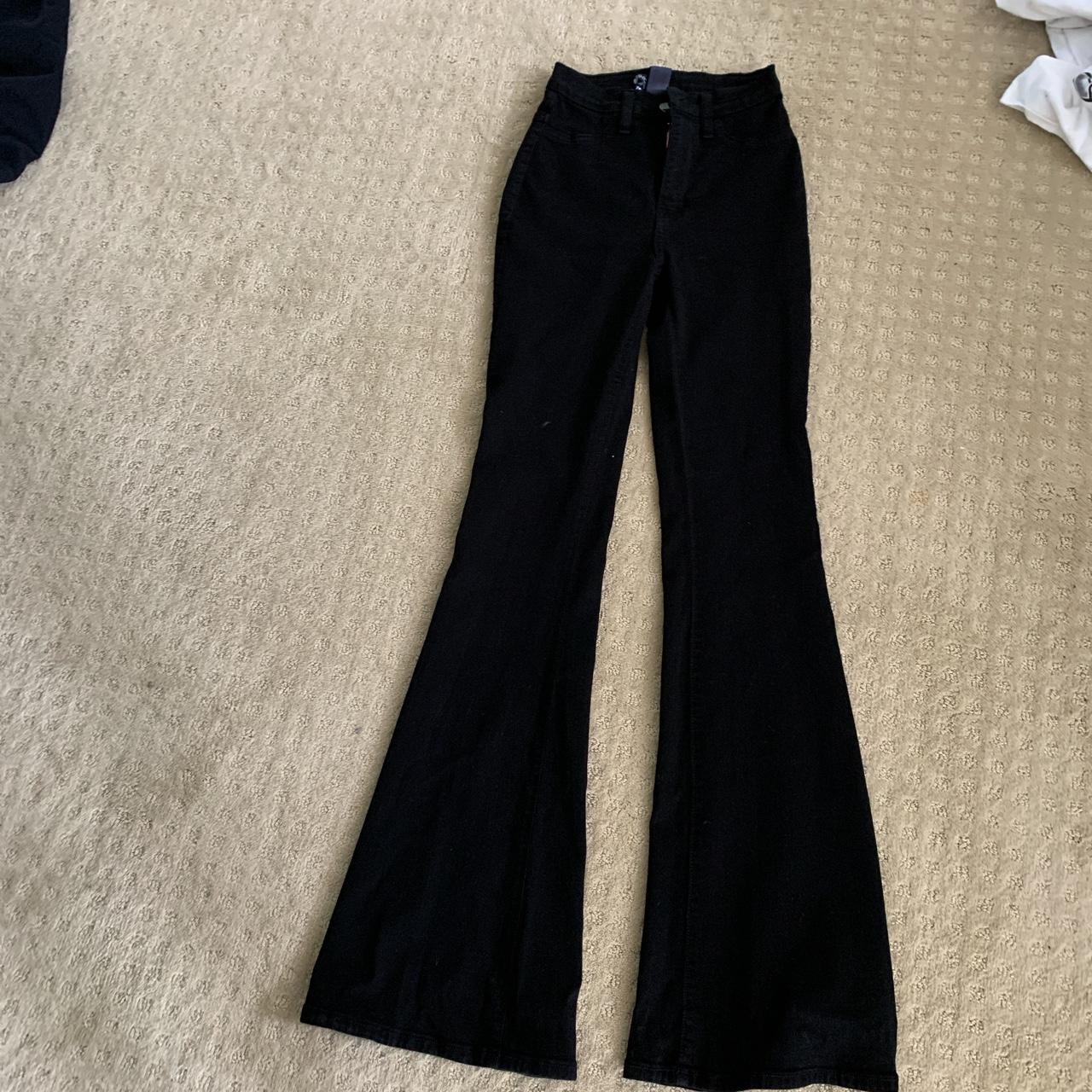 Fashion Nova Women's Black Jeans | Depop