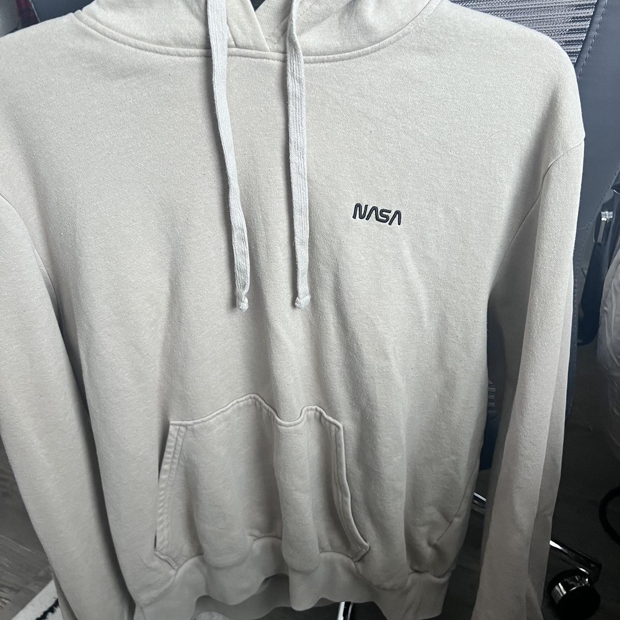 Cream nasa outlet hoodie