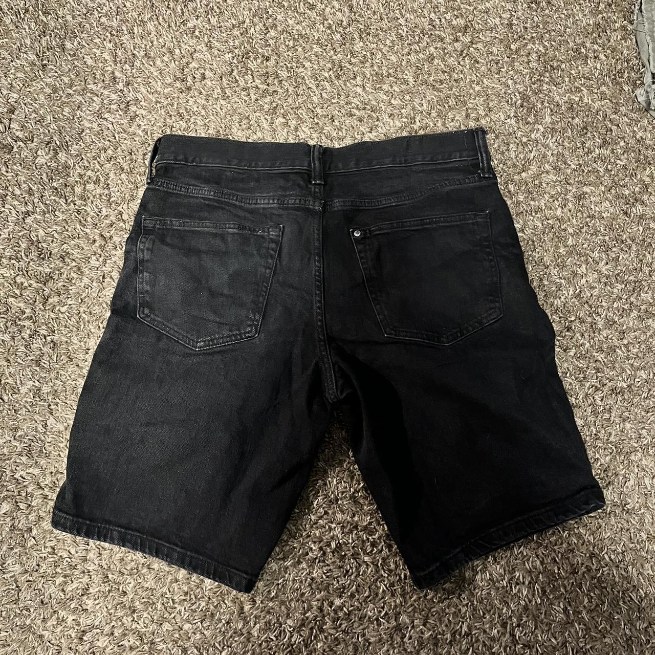 Black denim H&M jorts •perfect fit and color •waist 34 - Depop