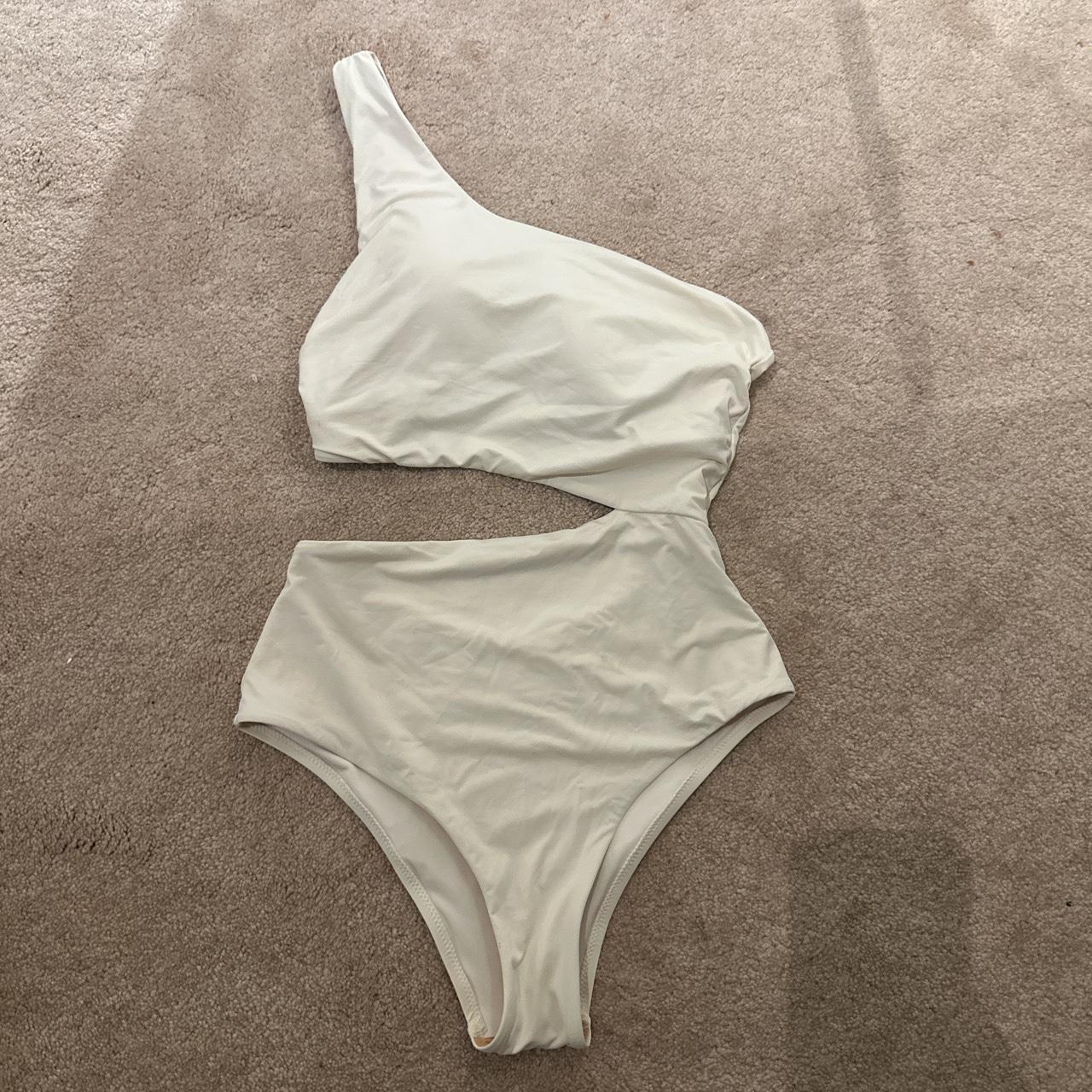 Oysho Two piece bikini Cup underwired top This - Depop