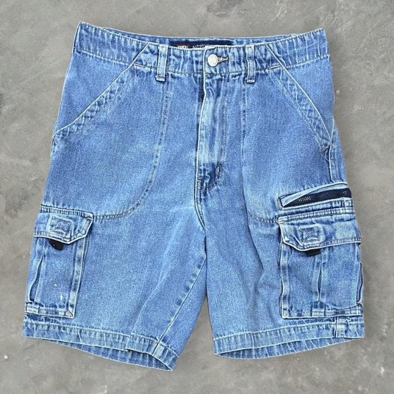 Vintage Y2K Baggy Cargo Jean Shorts Size:30 This... - Depop