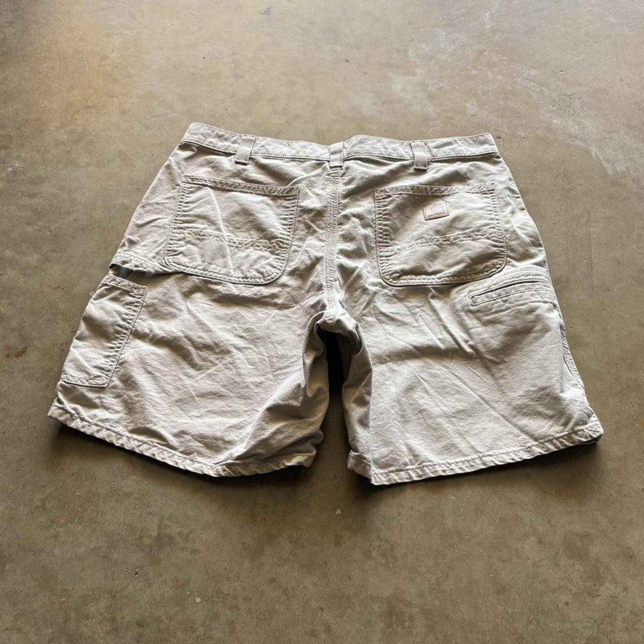 item listed by gomezthrifts