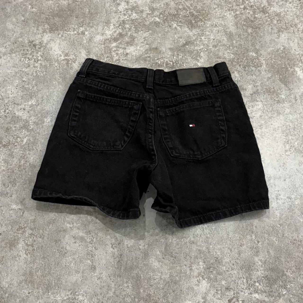 item listed by gomezthrifts
