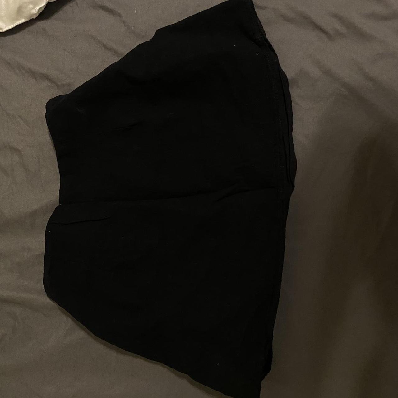 Simple black skirt’ with side slip - Depop