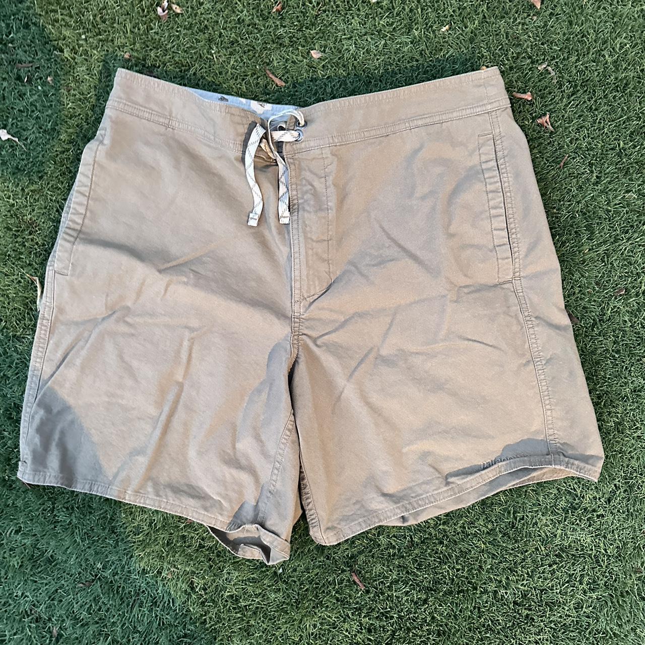 Men's Khaki Shorts Depop