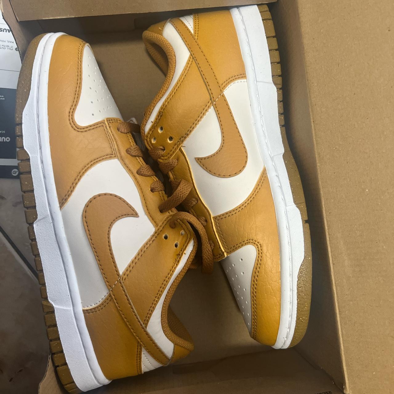 nike free trainer 1.0 womens gold