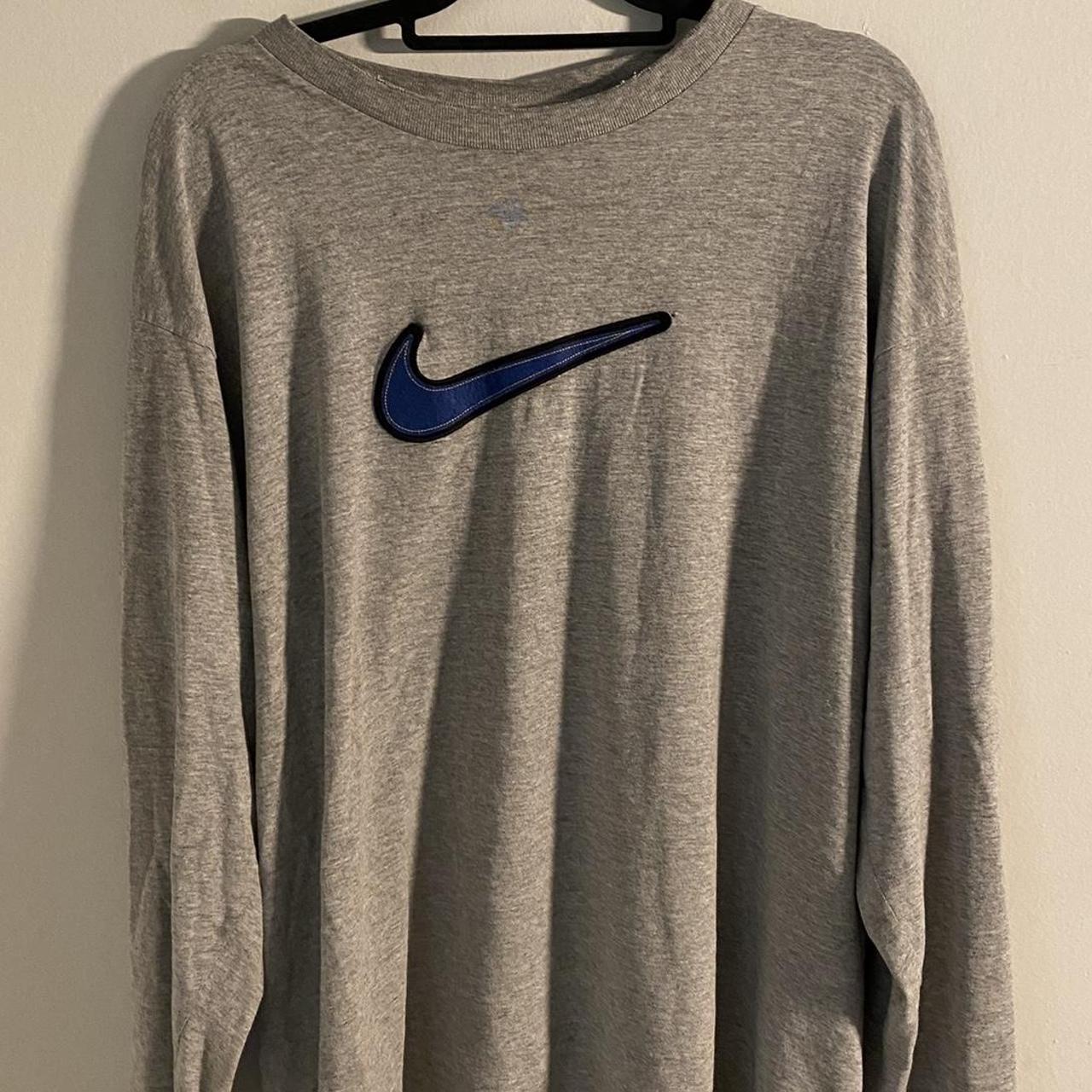 Nike Men's Grey and Blue Shirt | Depop