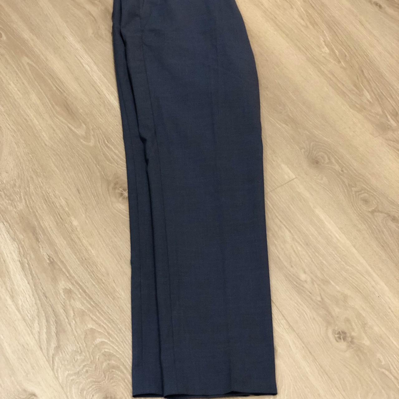 item listed by rheahomaira21