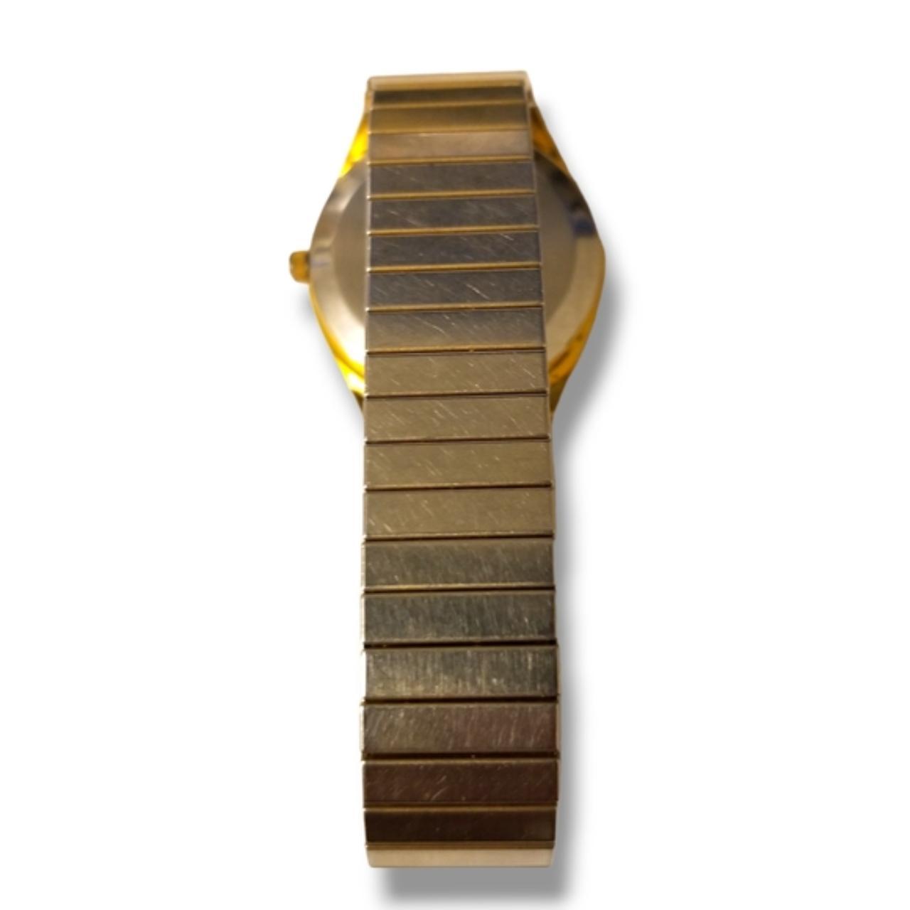Armitron Men's Gold Watch (4)