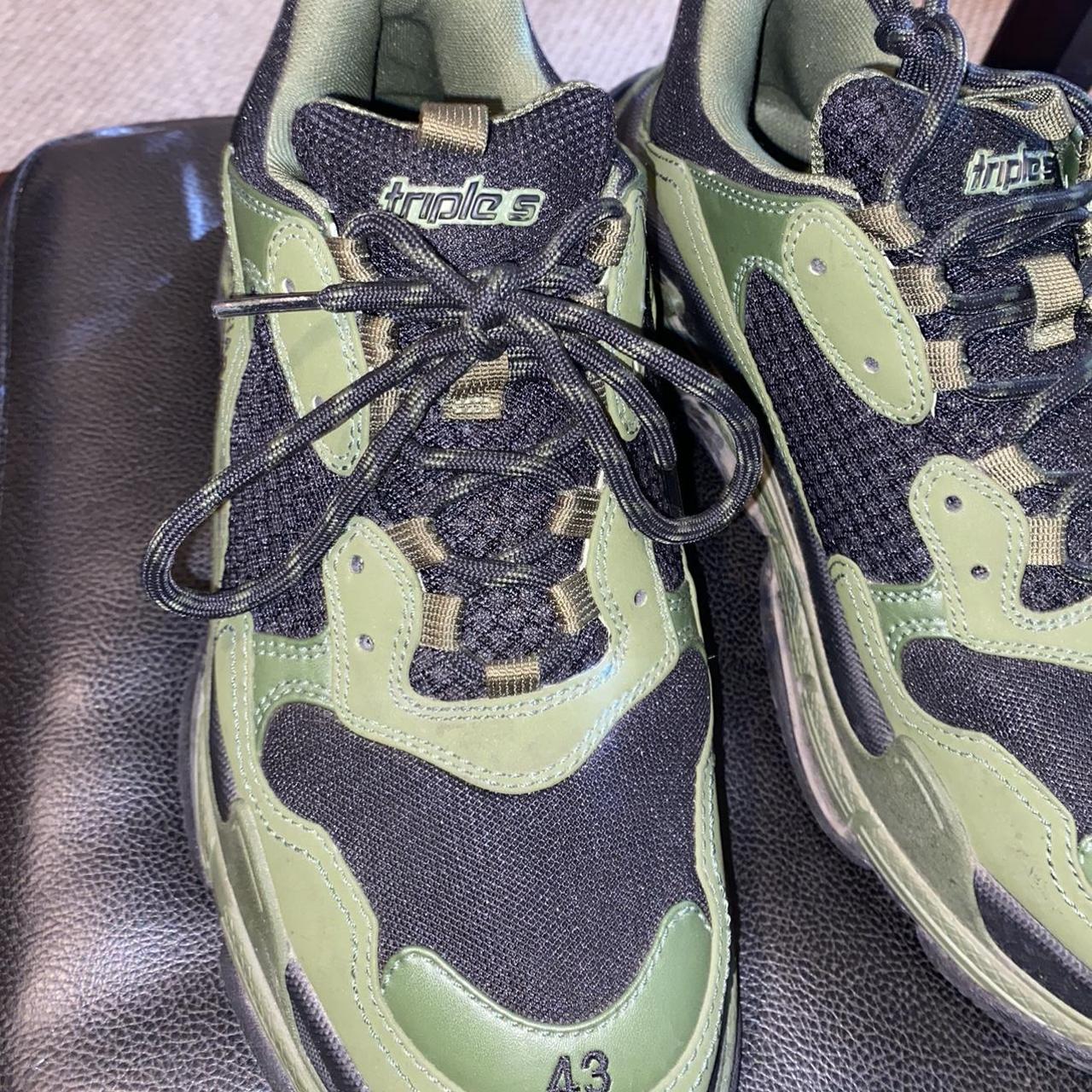 balenciaga triple s green black