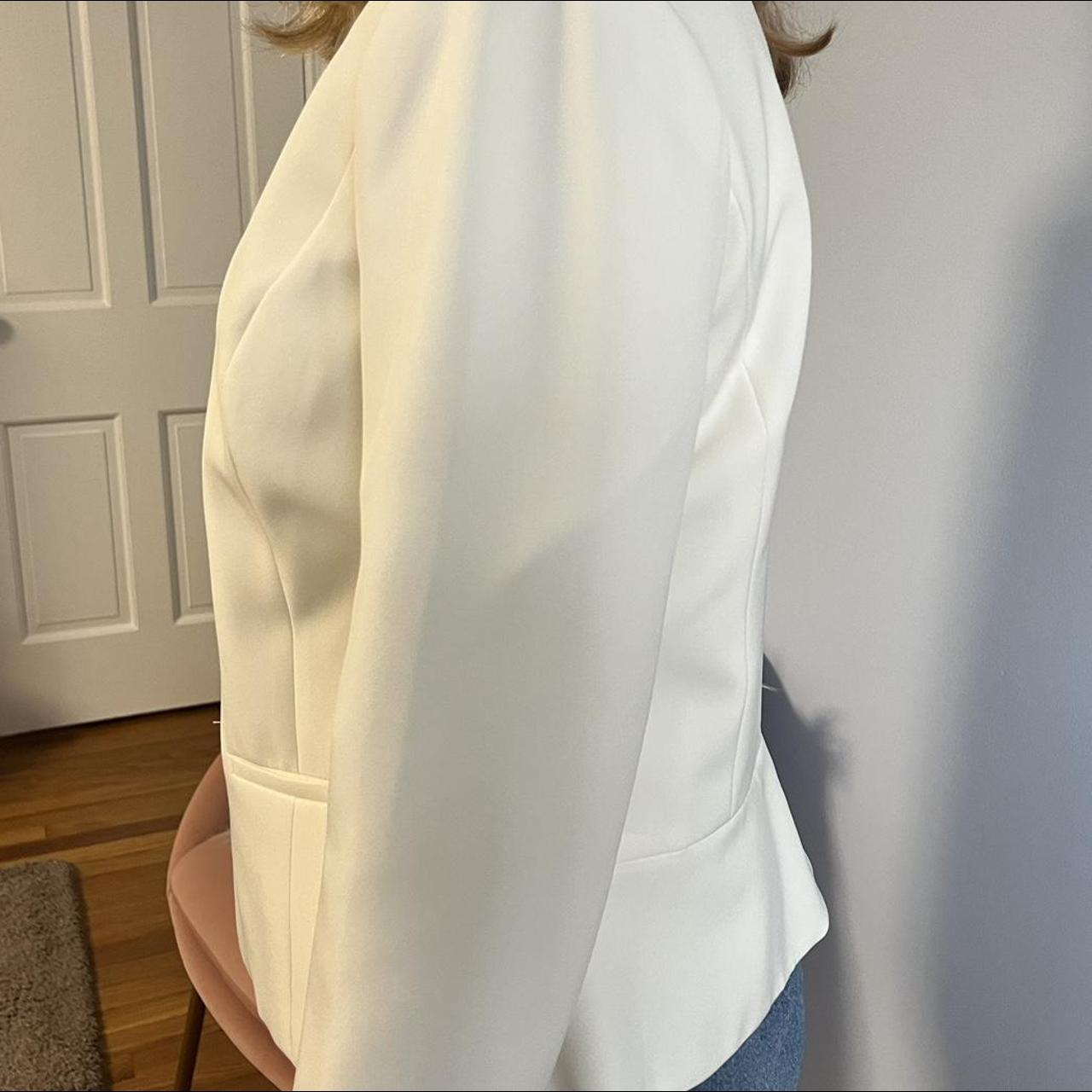 Halogen Women's White Tailored-jackets (3)