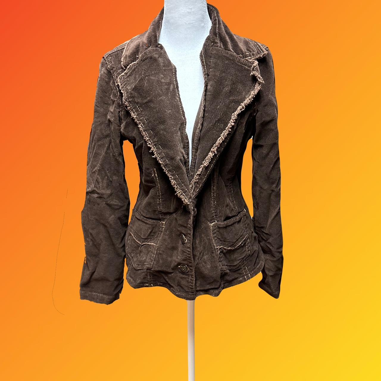 Chic brown corduroy jacket. It is in amazing... Depop