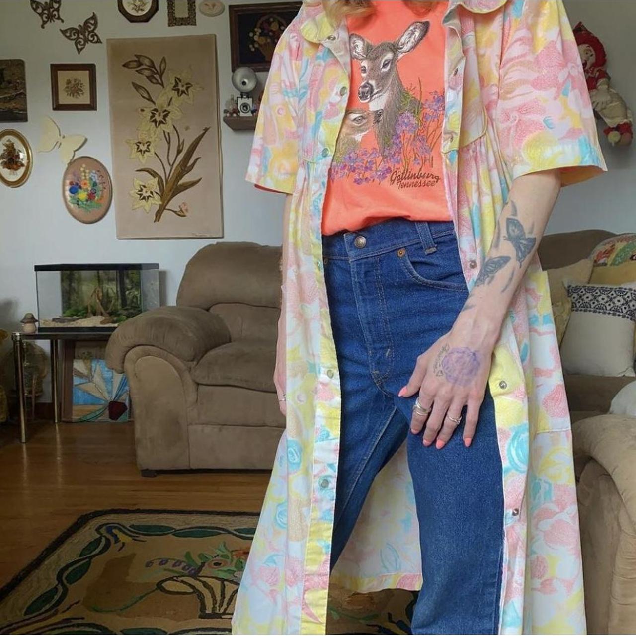 Vintage 1970 floral button down house coat 🧹 a