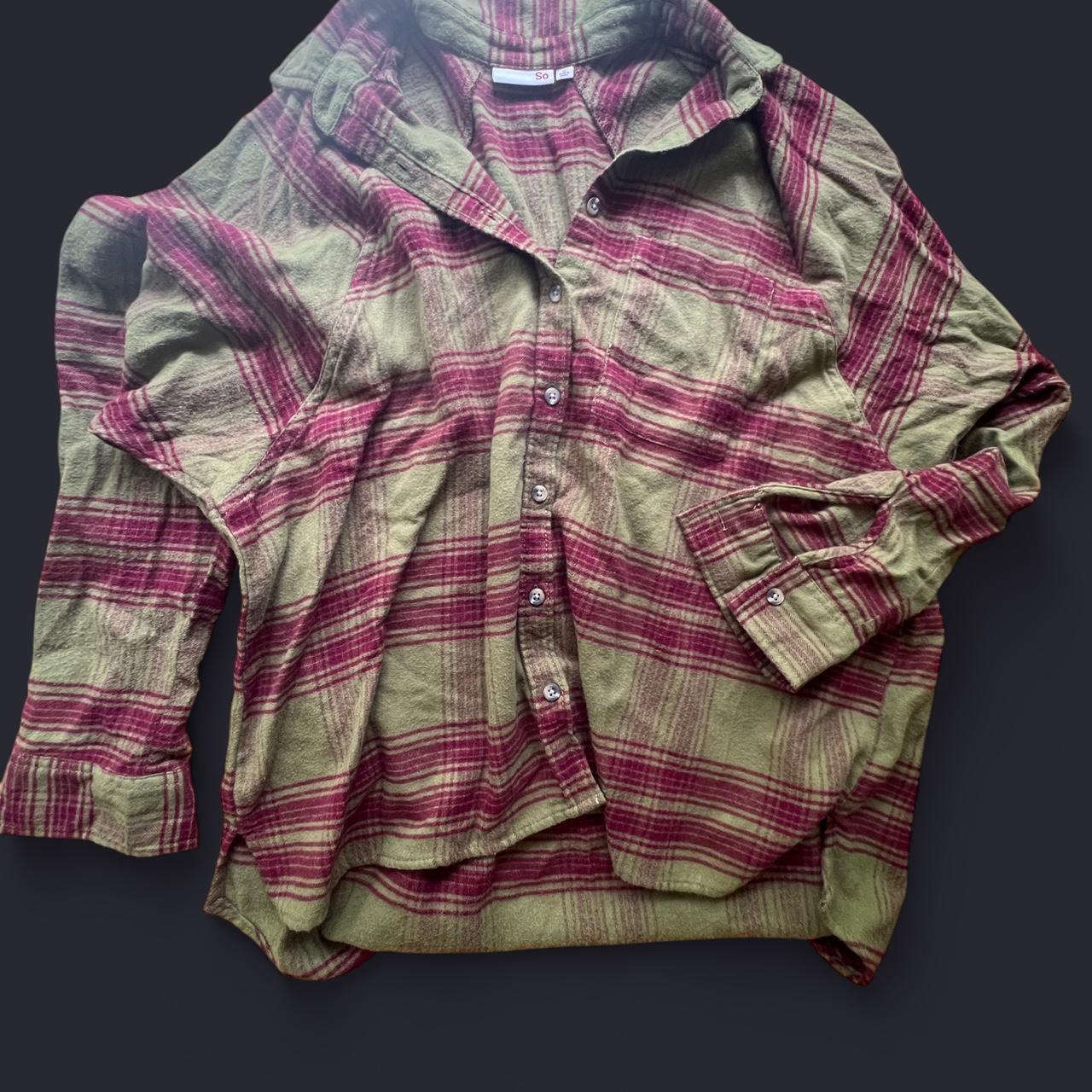 item listed by dirtypawsxo