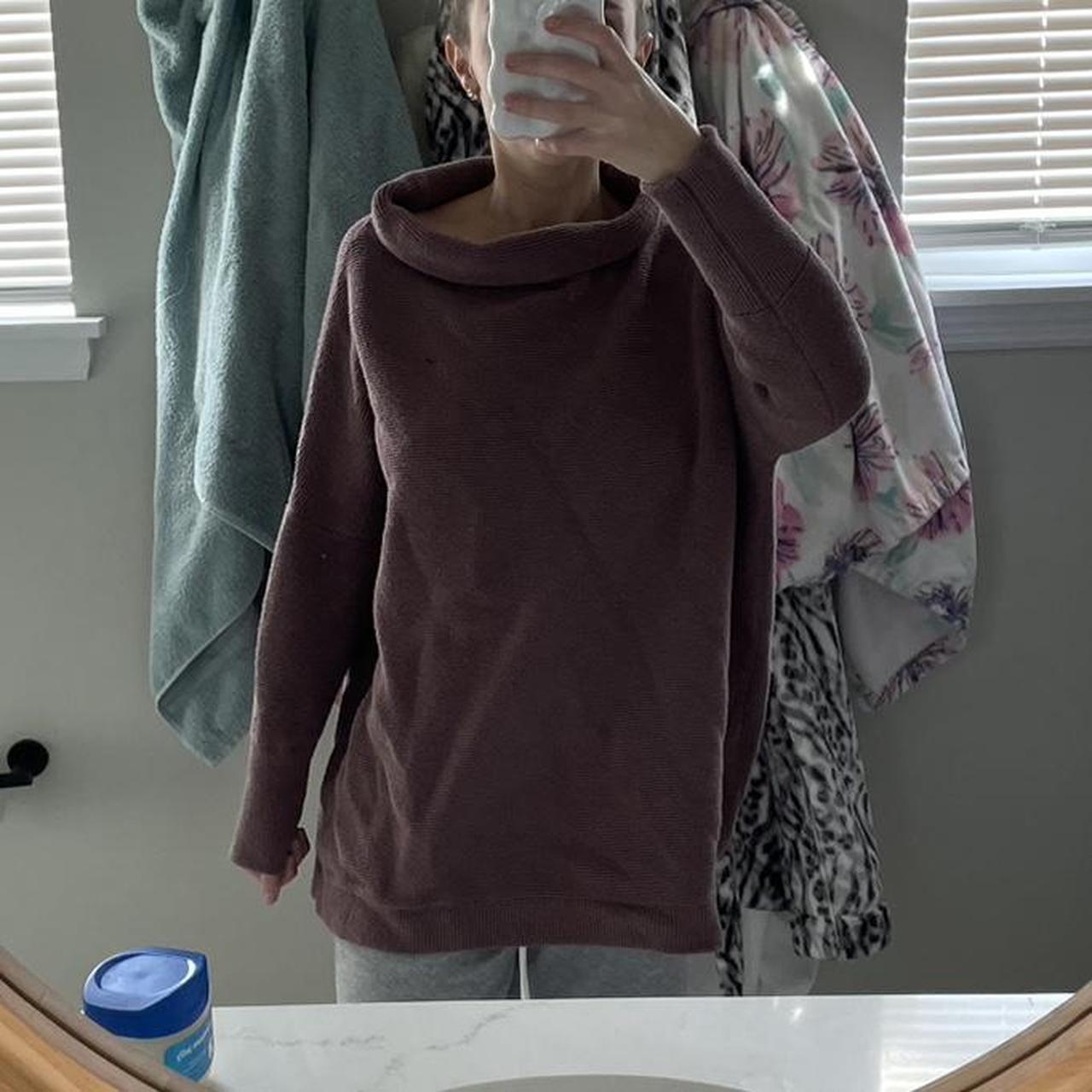 item listed by dirtypawsxo