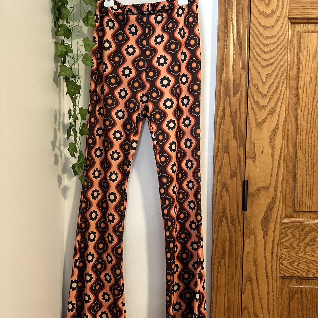 floral 70’s print flare pants worn once size US 6... - Depop