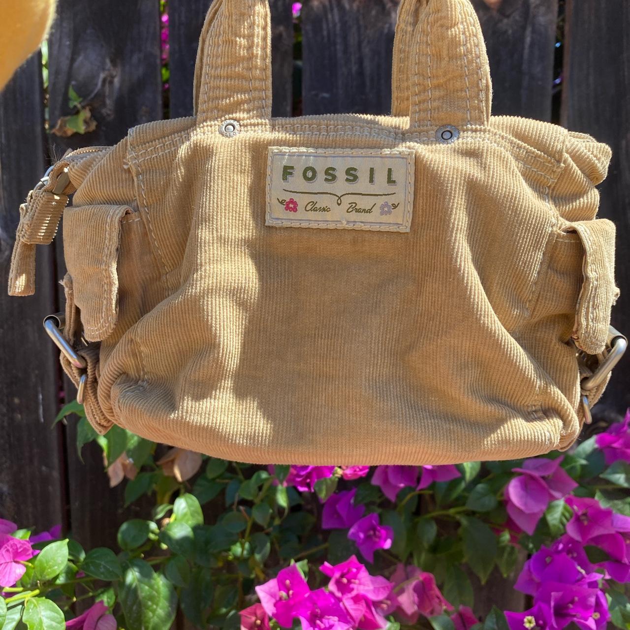 Fossil Handbag, Desi Large Hobo Bag - ShopStyle | Large hobo bag, Bags,  Handbag