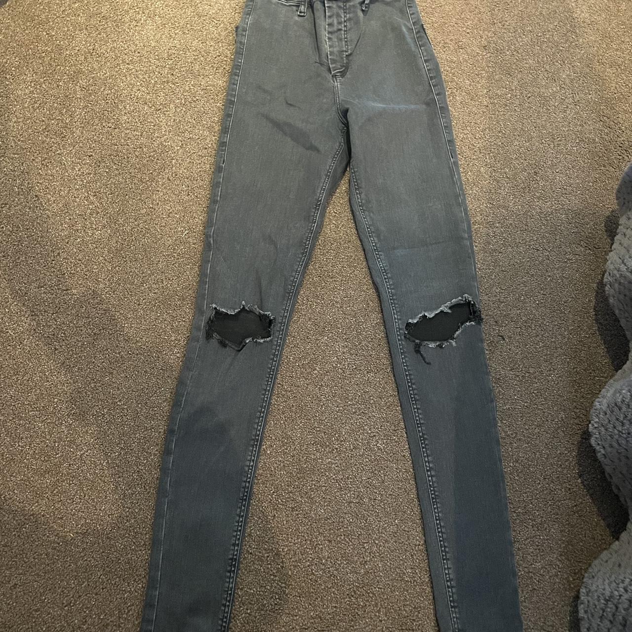 Topshop Joni grey ripped jeans Hardly worn W25,L32