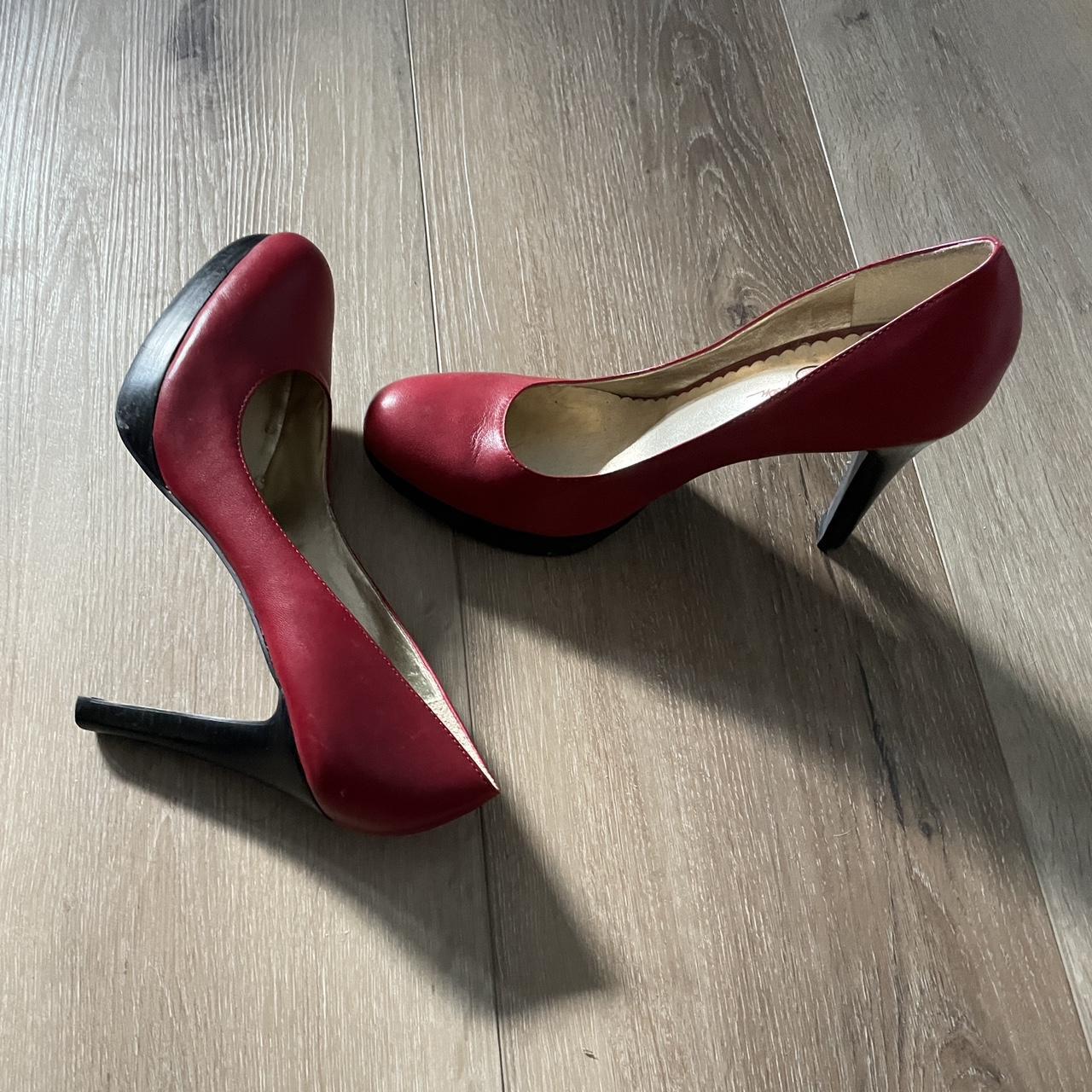 Jessica simpson red 2024 high heel shoes