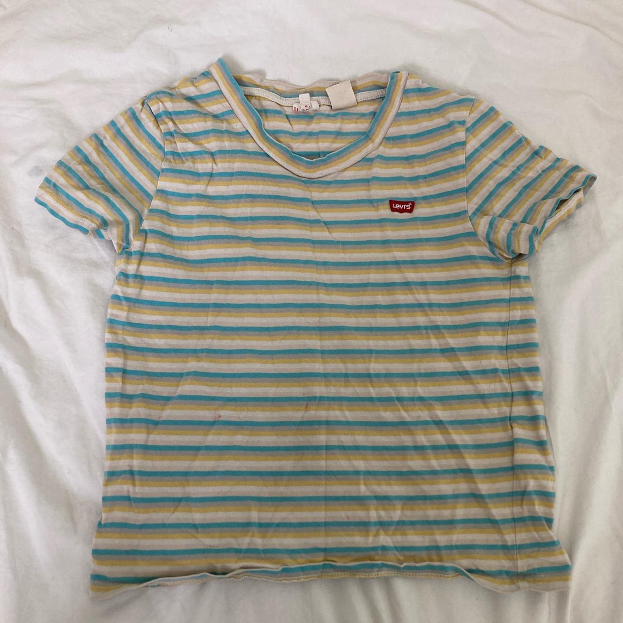 Levi's Women's Yellow and Blue T-shirt | Depop