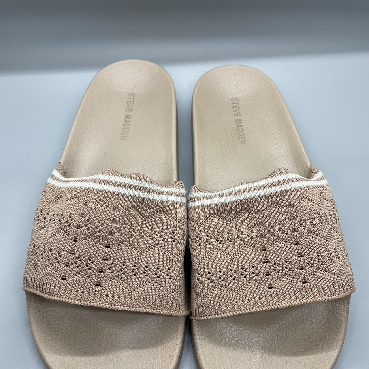 item listed by tu_closet_de_hoy