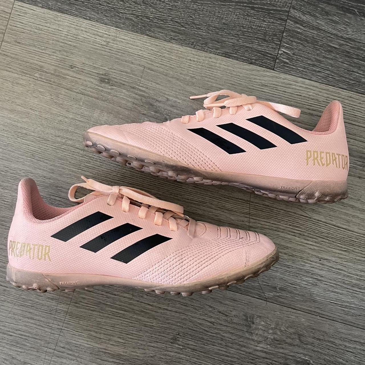 adidas predator 18.4 pink