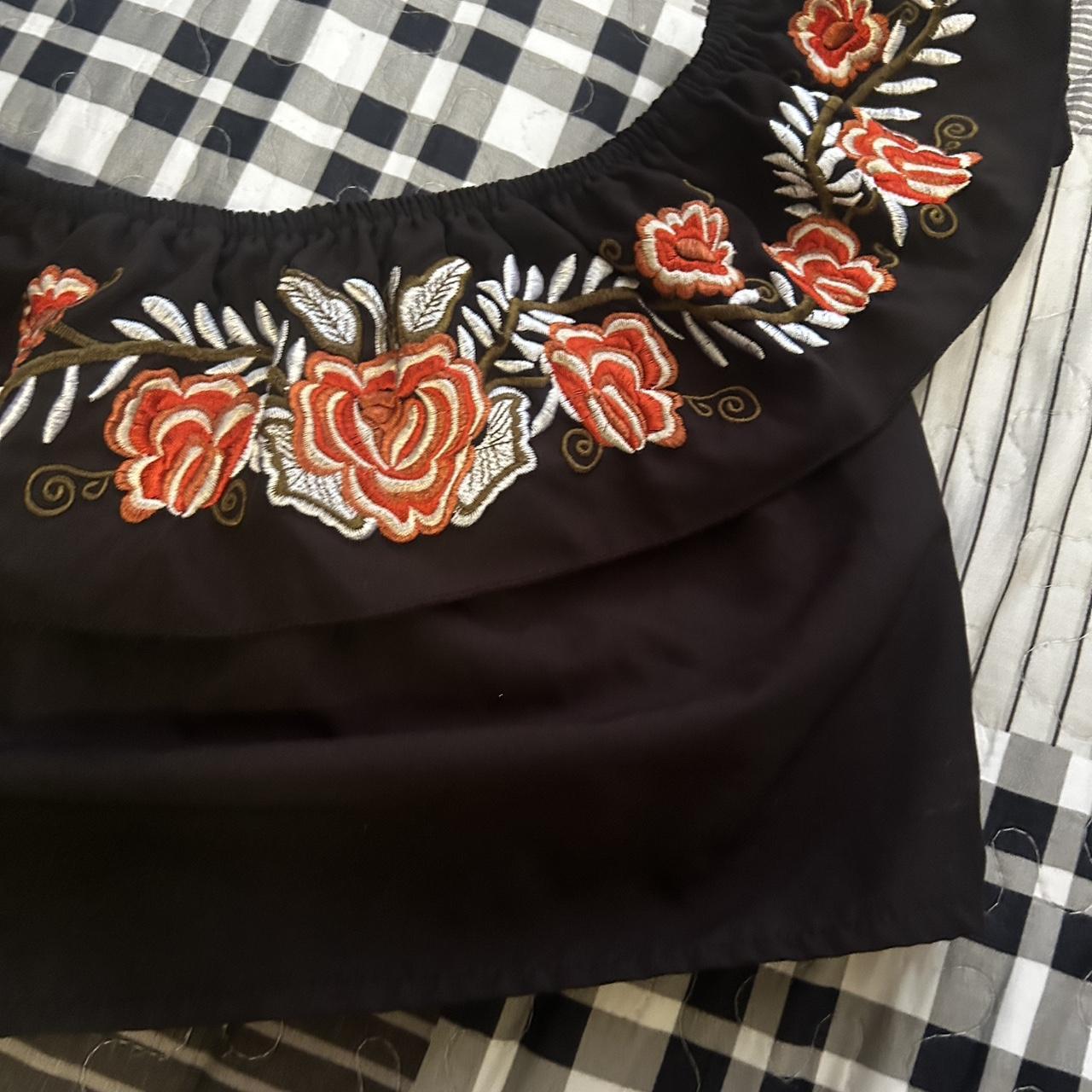 Source Unknown Women's Crop top - Black/Multi - M… - image 3