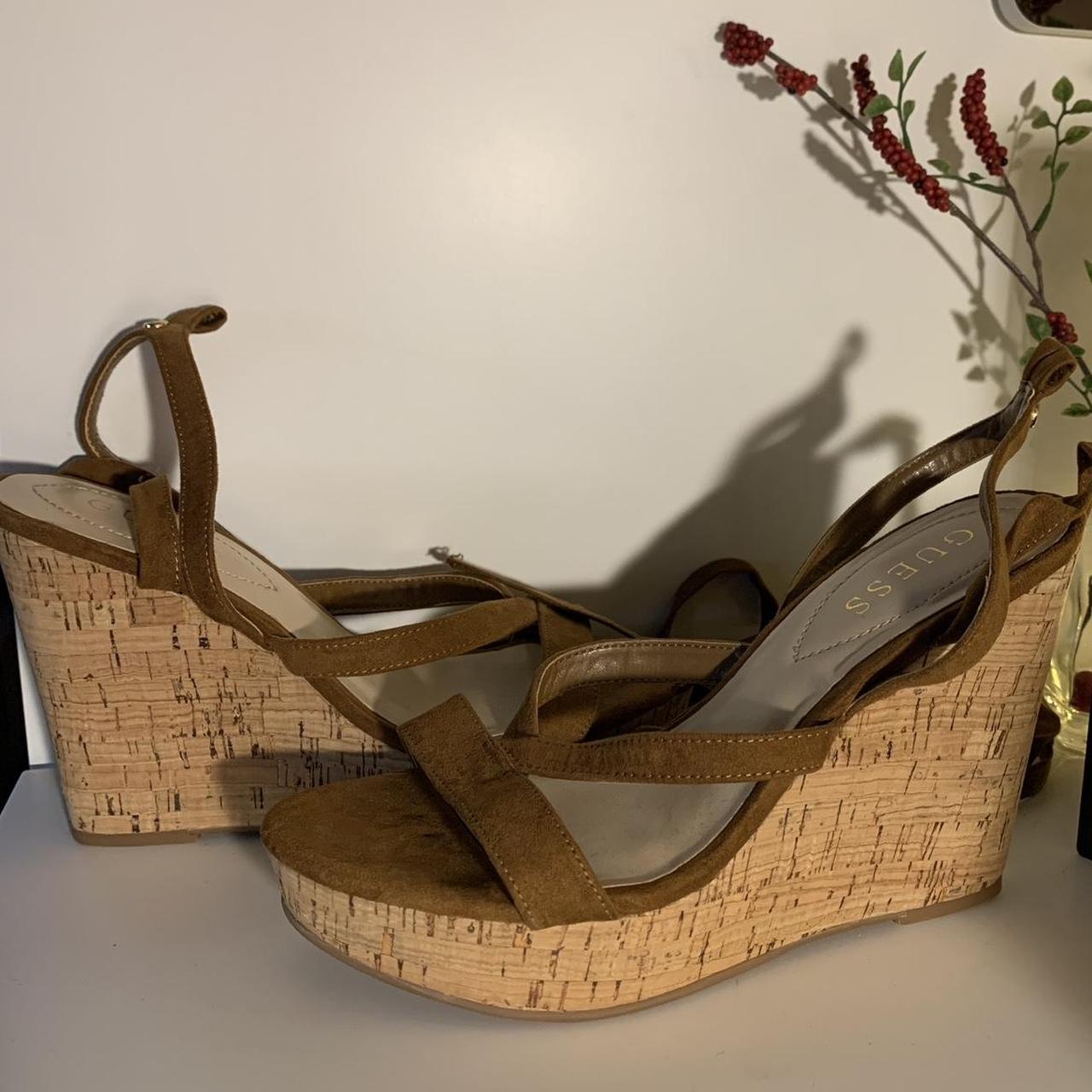 Guess treacy clearance wedge sandal